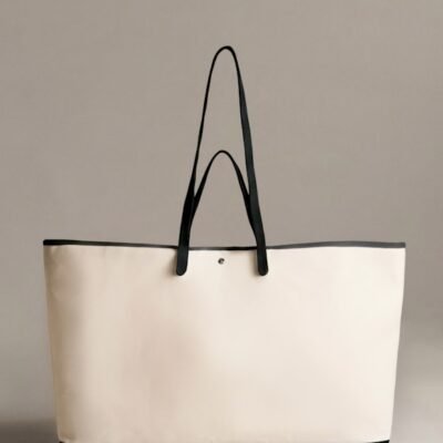 Paule Tote Bag (Ecru/Black)