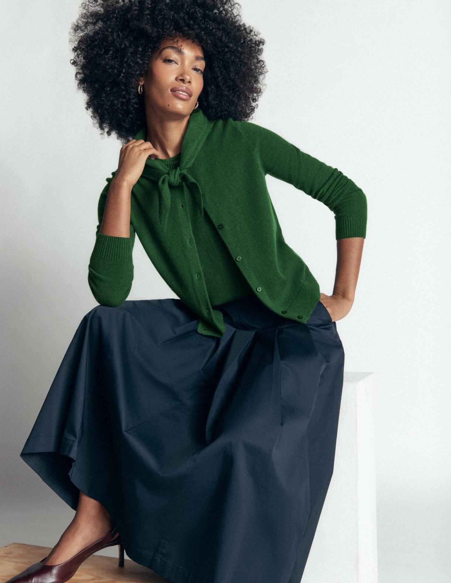 Elsie Cashmere Crew Cardigan (Fresh Green)