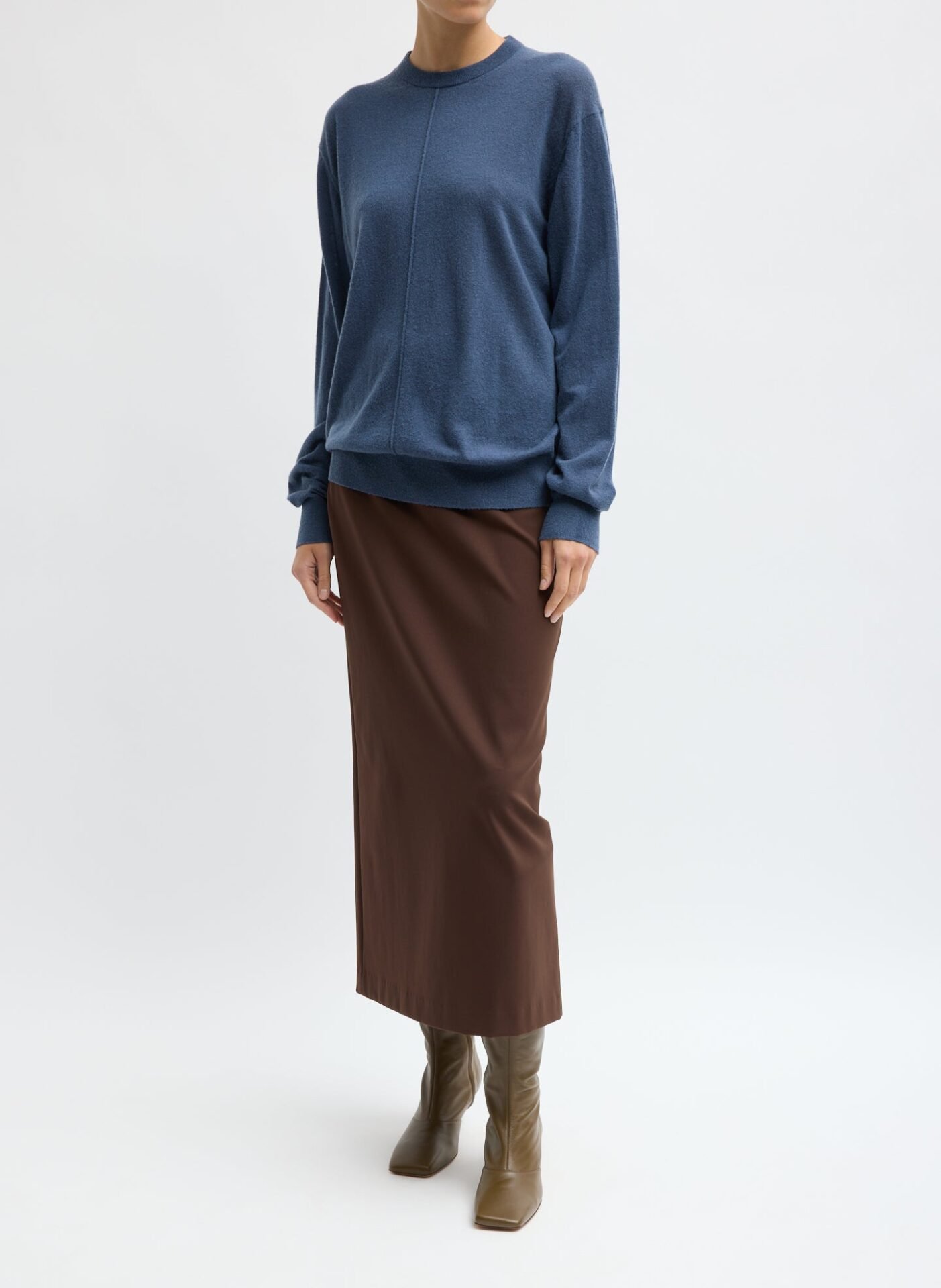 Compact Ultra Stretch Knit Pencil Skirt (Brown)