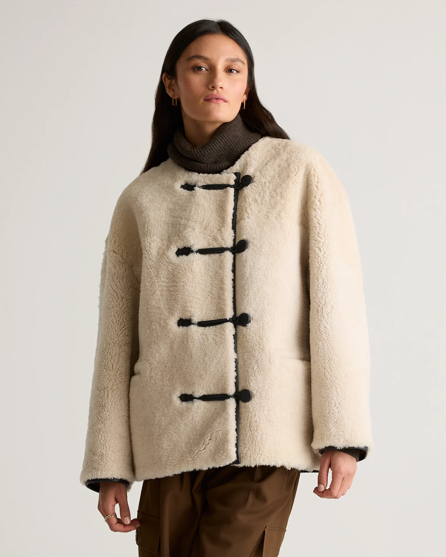 100% Shearling Duffle Jacket (Cream Shearling)