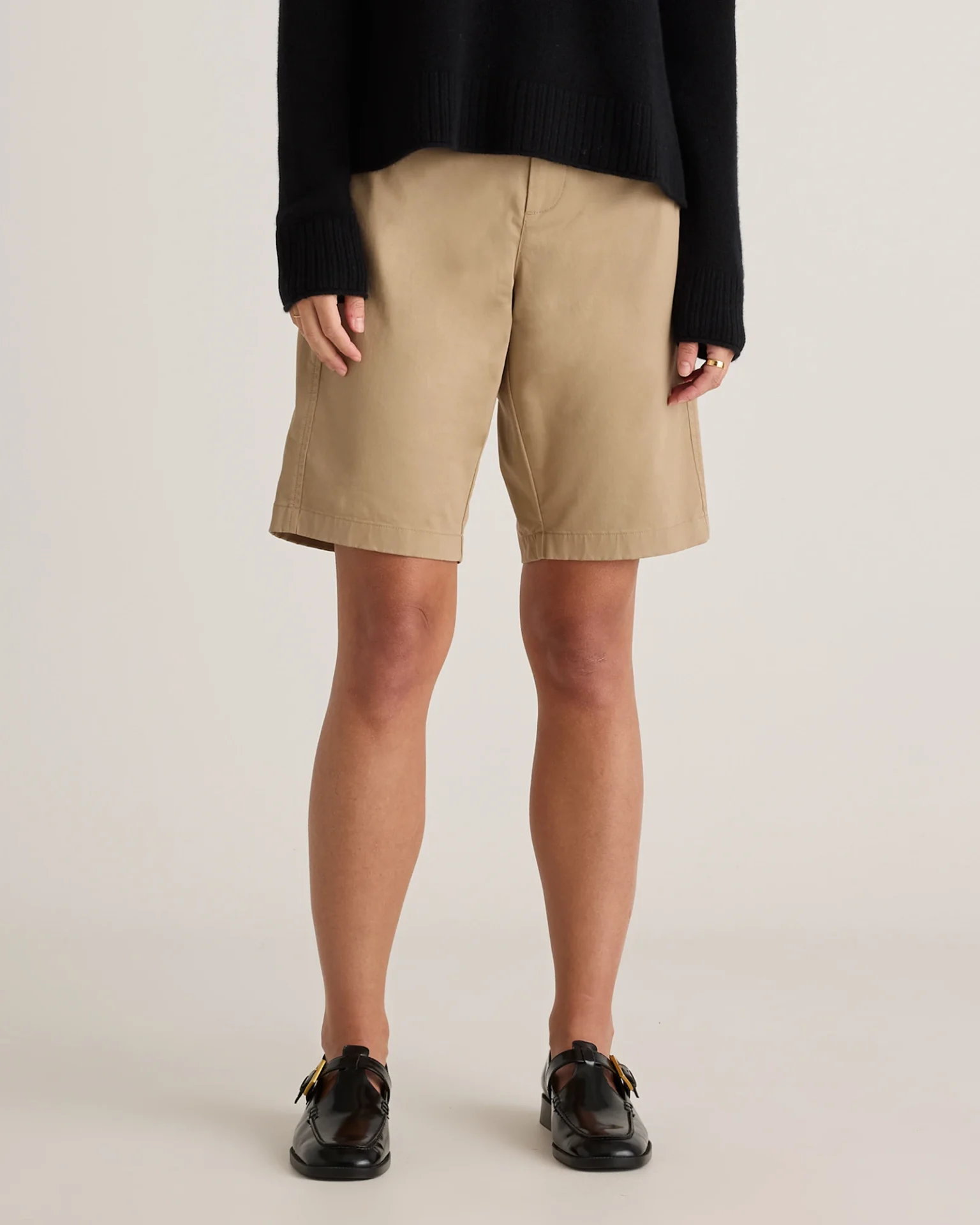 Organic Stretch Cotton Chino Bermuda Shorts (Light Khaki)
