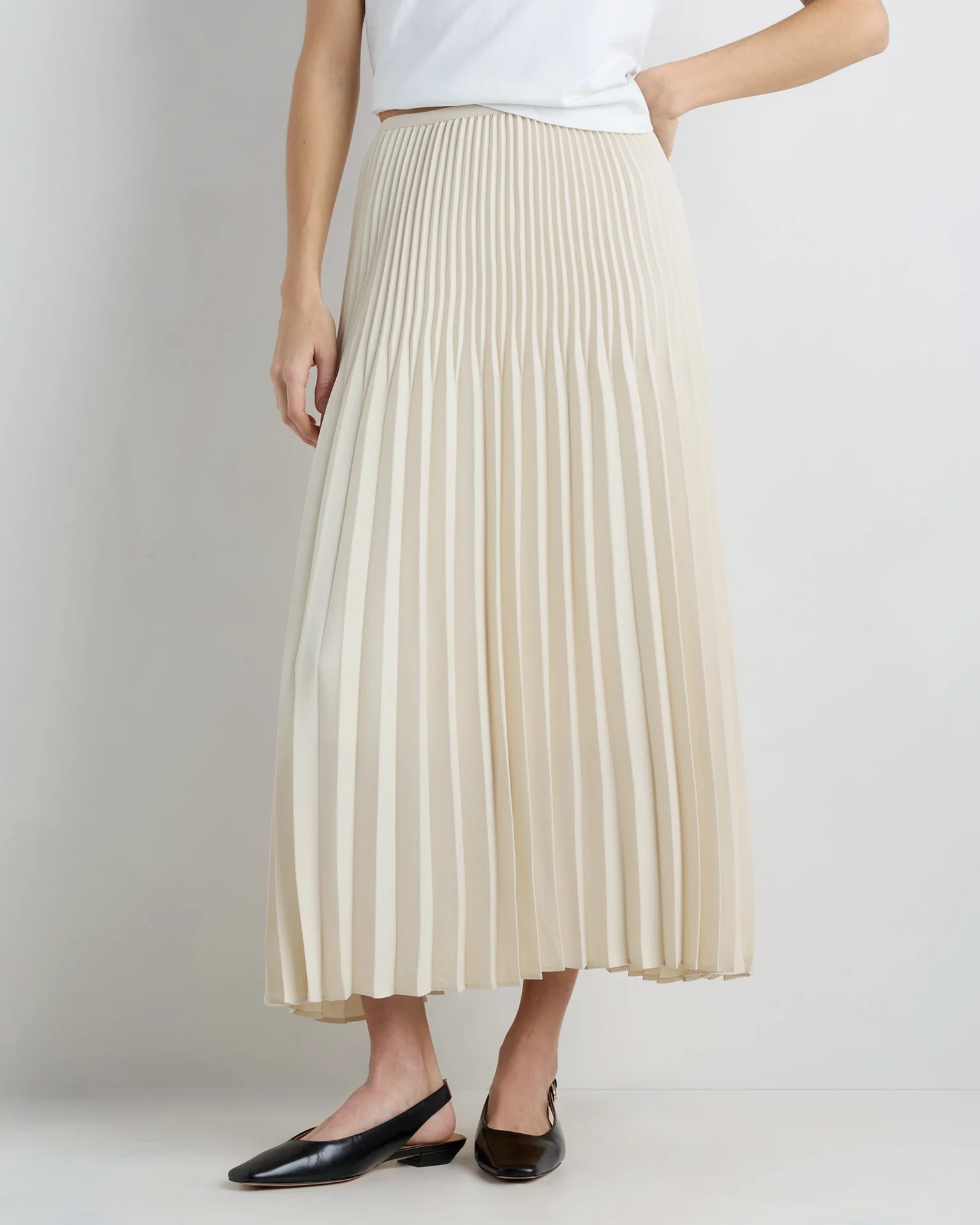 Pleated Matte Midi Skirt (Porcelain Ivory)