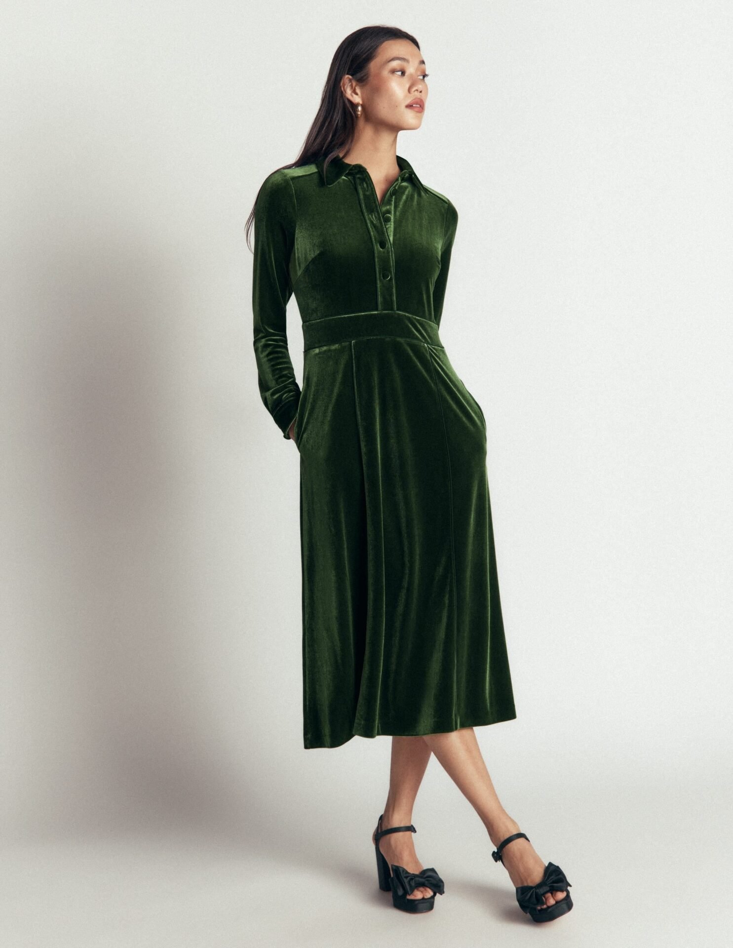 Etta Piping Velvet Dress (Douglas Fir)