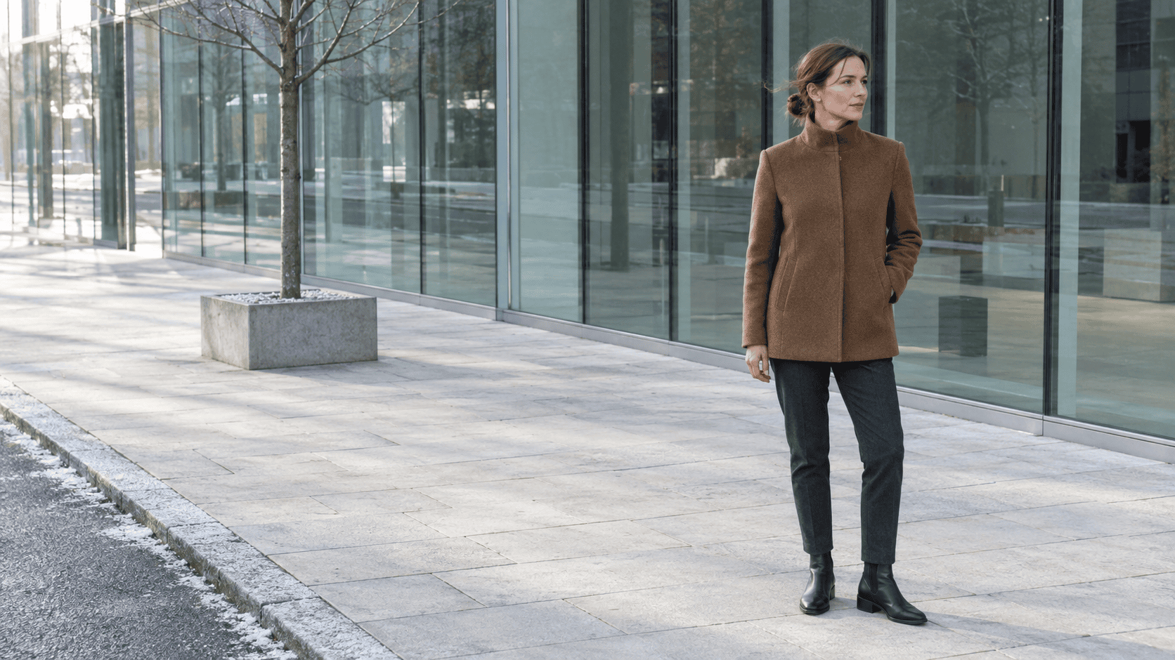 10 Best Coats for Petite Women That Don’t Swallow Your Frame
