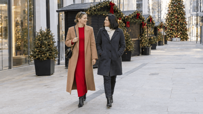 17 Christmas Outfits for Women Over 40 That Feel Festive and Current