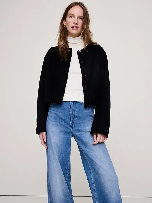 Double-Faced Cropped Jacket (Black)