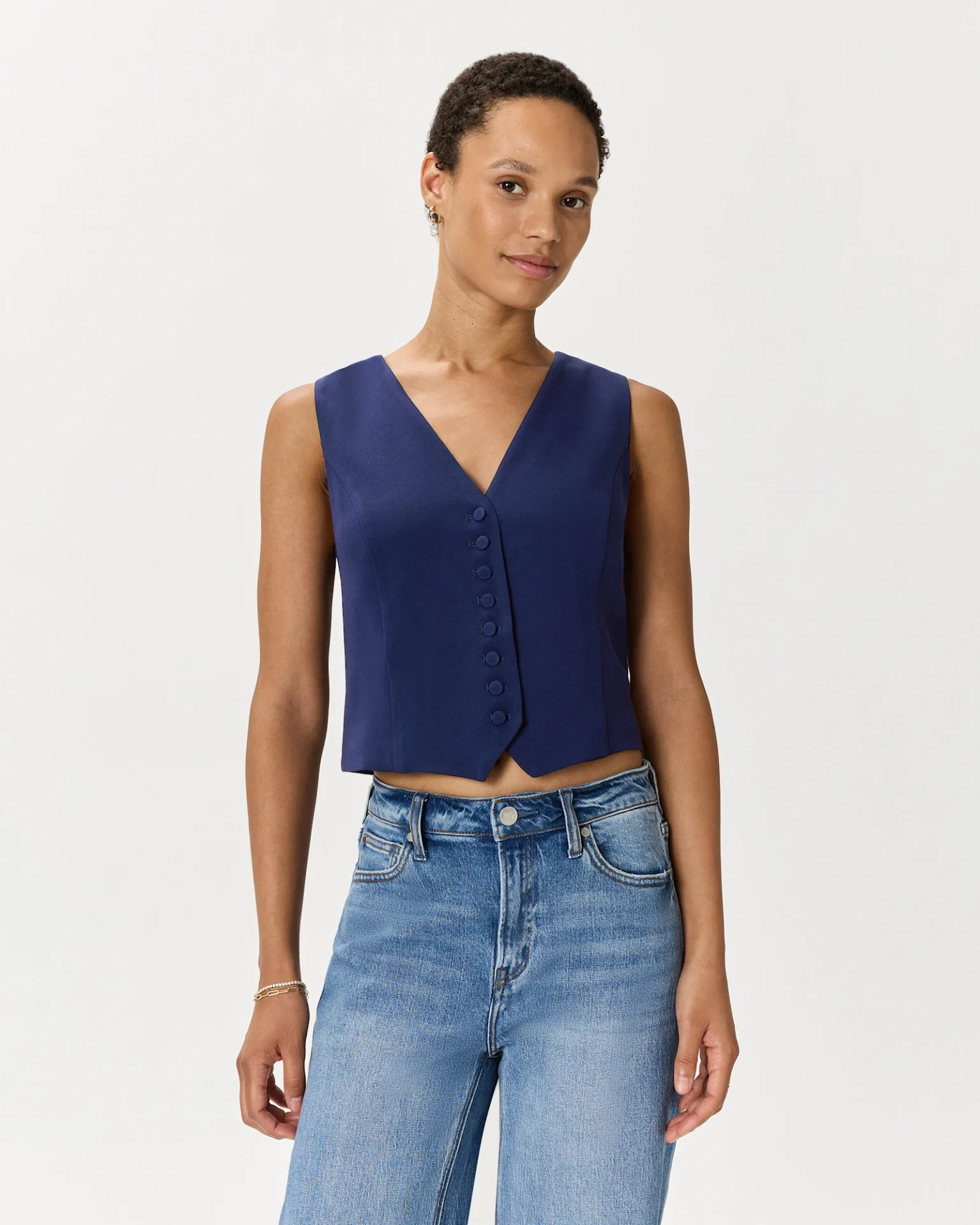 Fluid Crepe Vest (Navy)