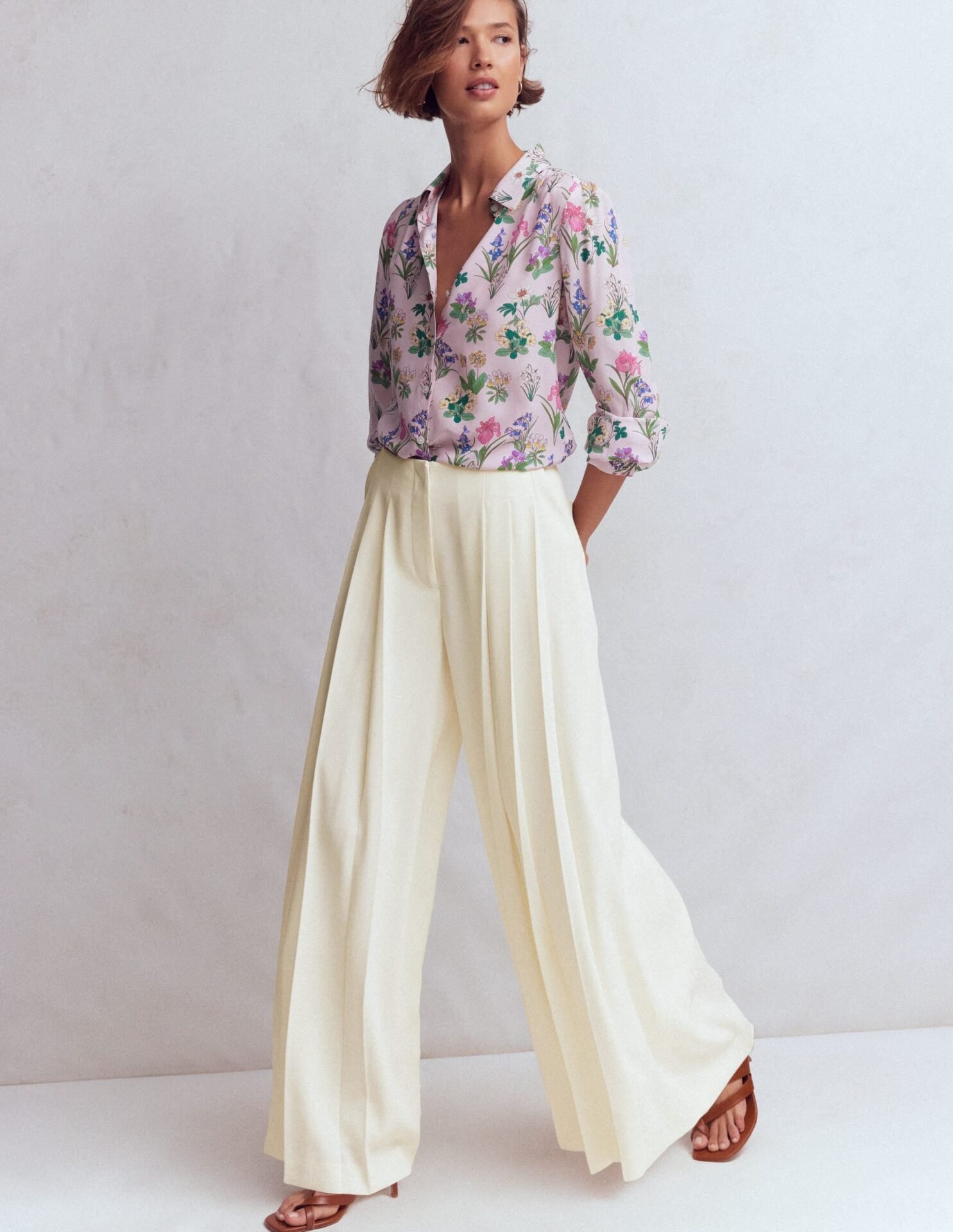 Regent Wide Leg Pants (Ivory)