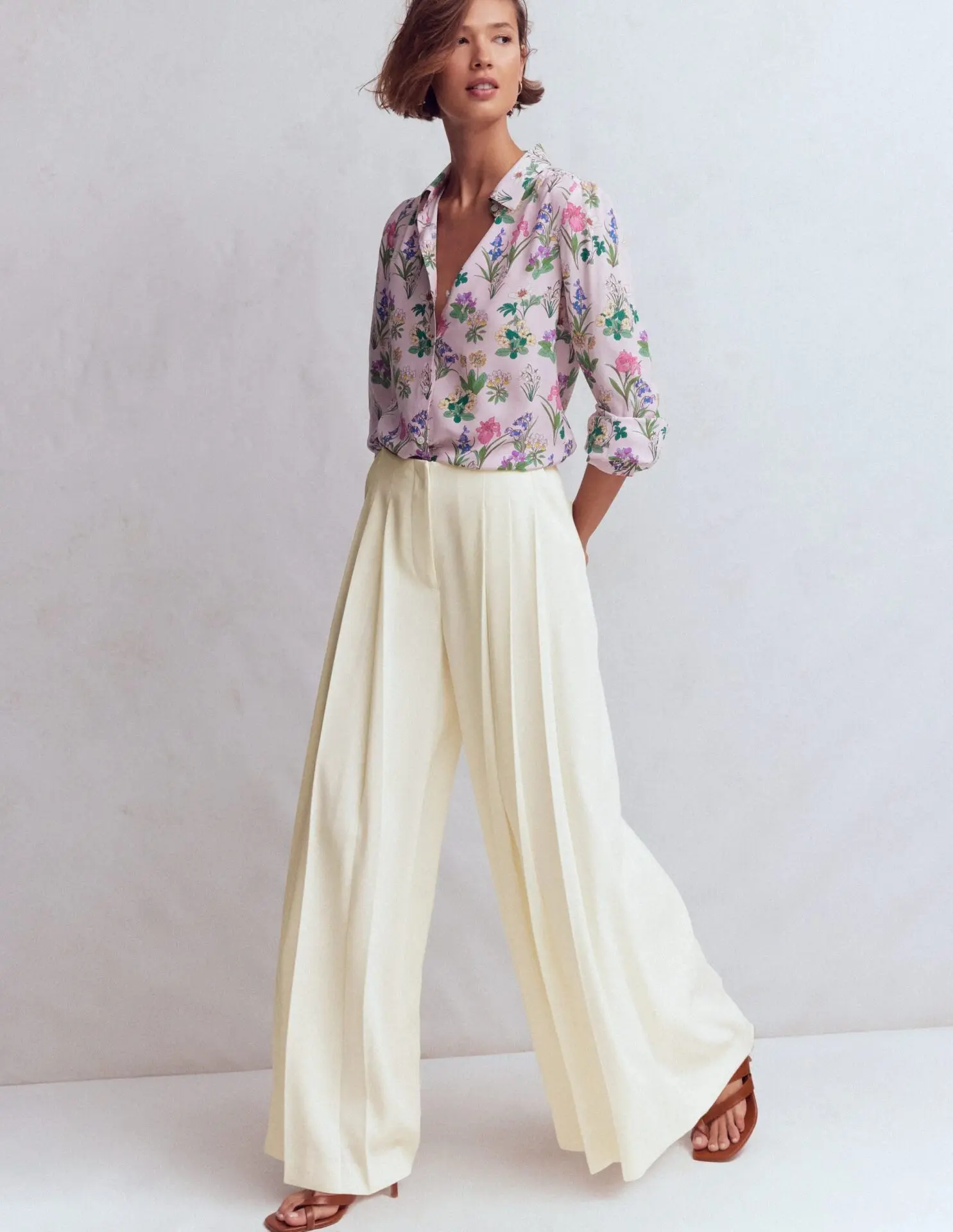 Regent Wide Leg Pants (Ivory)