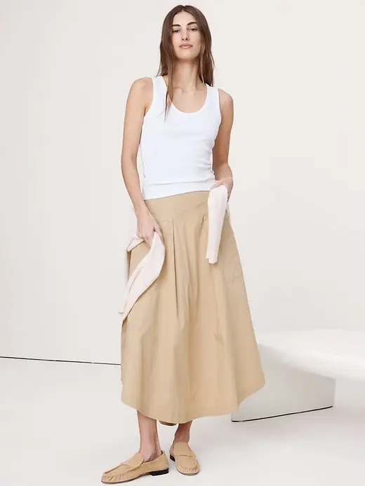 Ribbed Scoop-Neck Tank (White)
