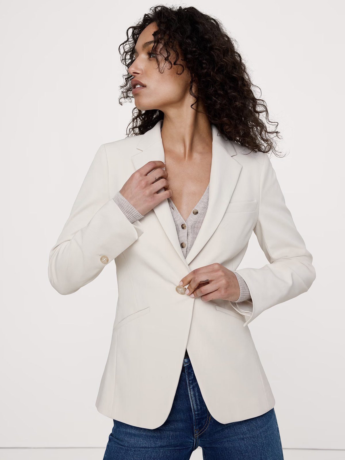 Slim City Stretch Blazer (Cream White)