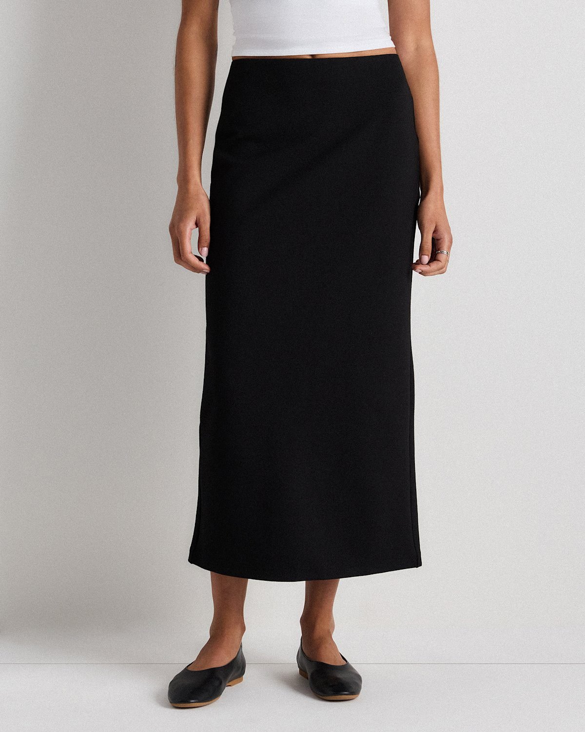 Ultra-Stretch Ponte Maxi Pencil Skirt (Black)