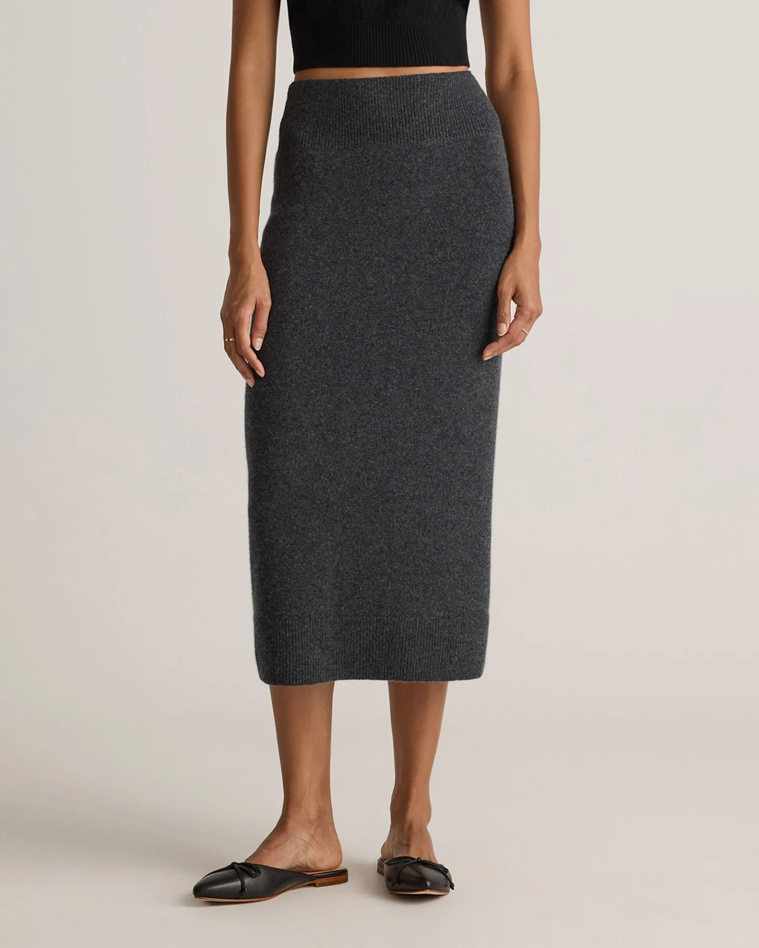 Mongolian Cashmere Fitted Midi Skirt (Heather Charcoal)