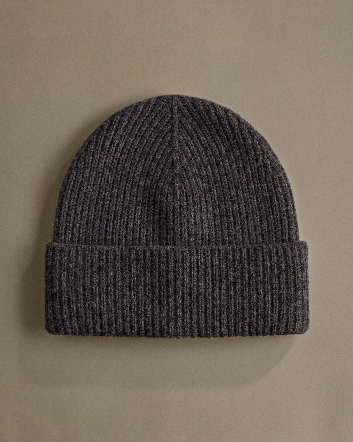 Mongolian Cashmere Ribbed Beanie (Heather Charcoal)