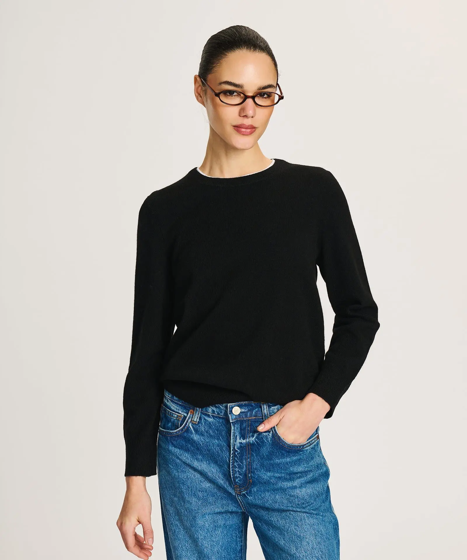 The Original Cashmere Crewneck Sweater (Black)