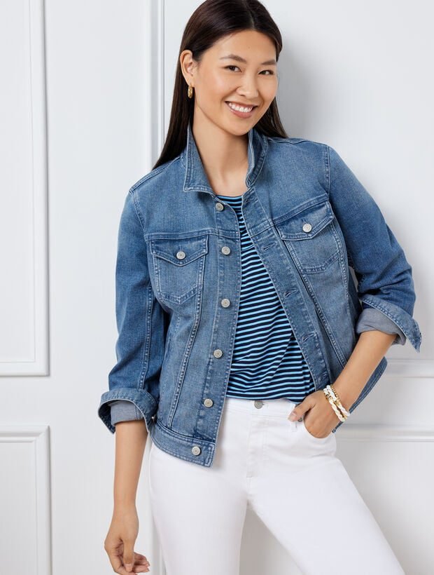 Classic Jean Jacket (Rosie Wash)