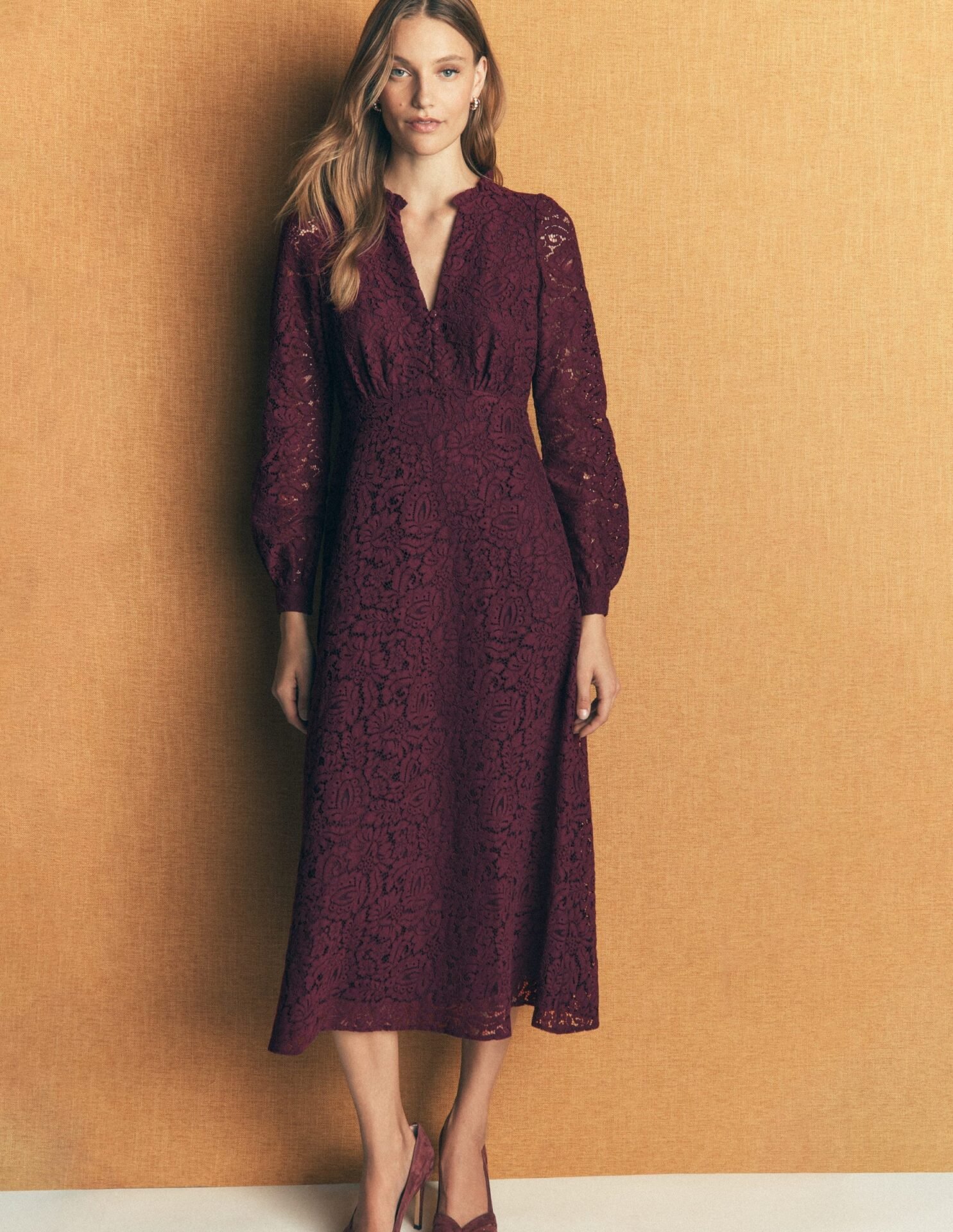 Cassie Lace Tea Dress (Dark Cherry)