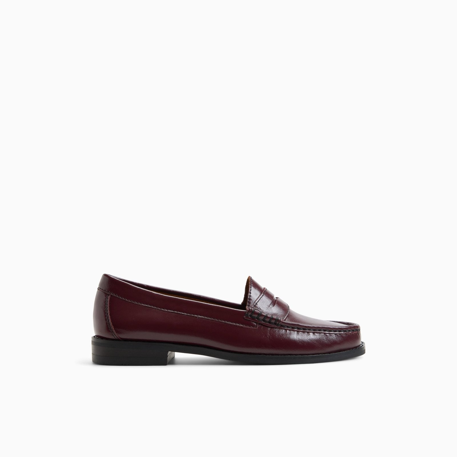Women's Blythe Penny Loafer (Bordo)