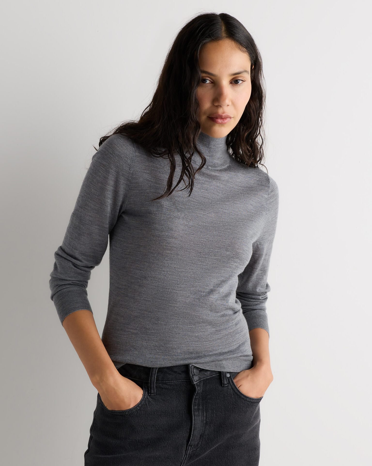 Merino Wool Fine Gauge Turtleneck Sweater (Pumice Grey)