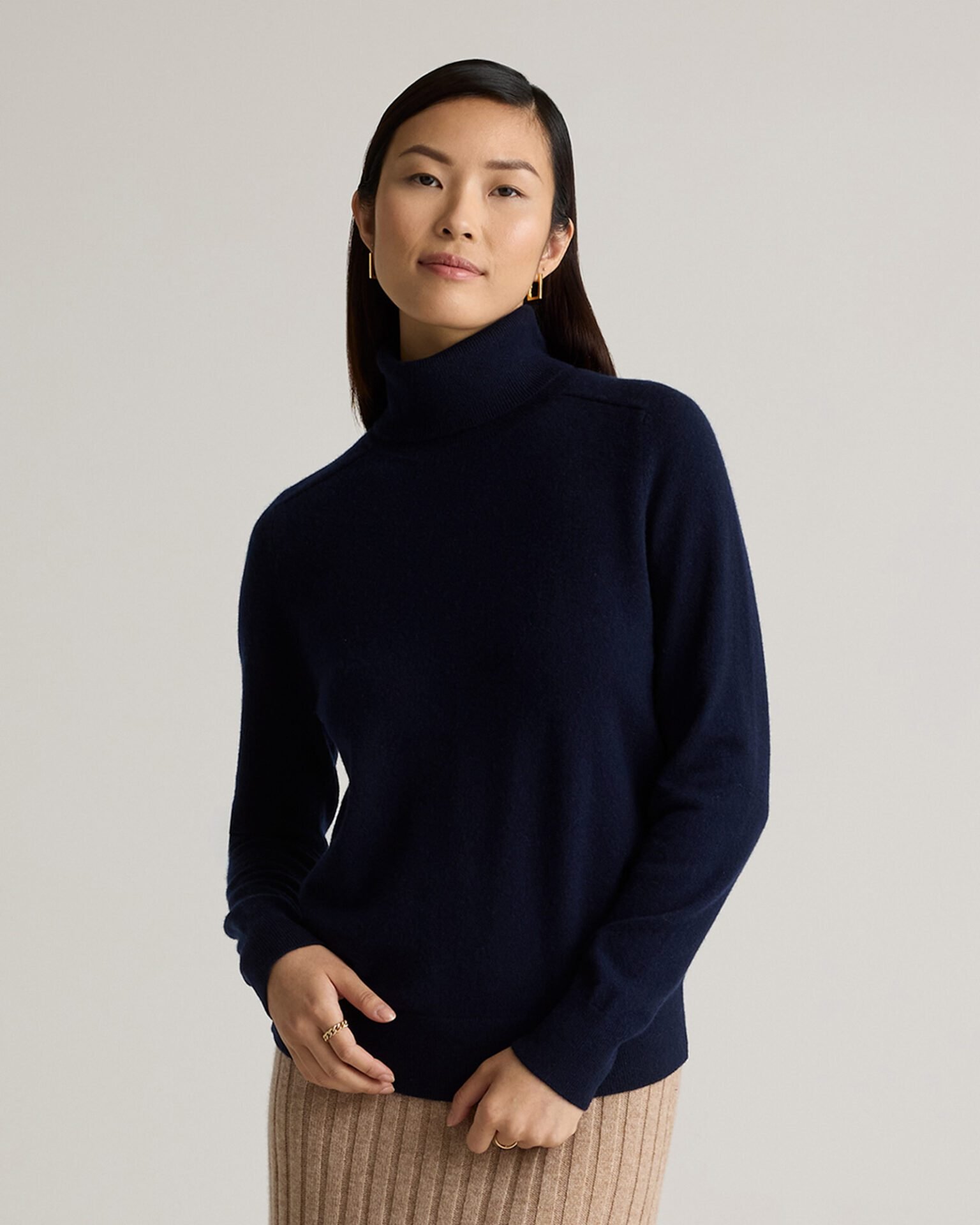 Mongolian Cashmere Turtleneck Sweater (True Navy)