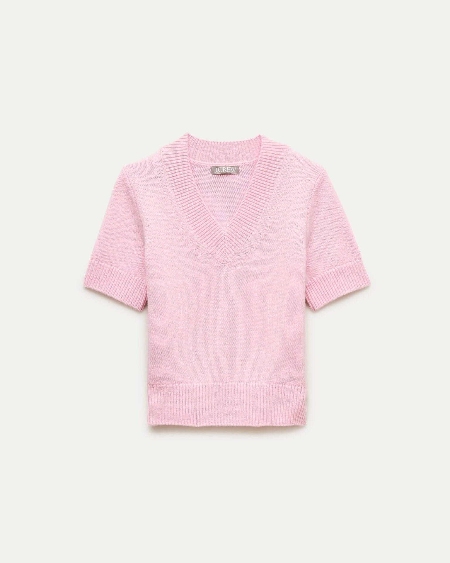 Short-Sleeve V-Neck Sweater in Vintage Wool (Sakura Pink)