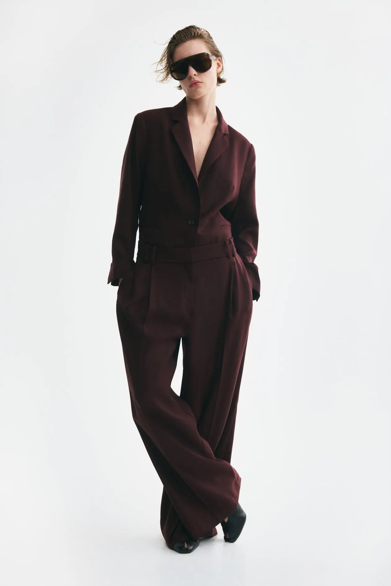 Wide-Leg Dress Pants (Burgundy)