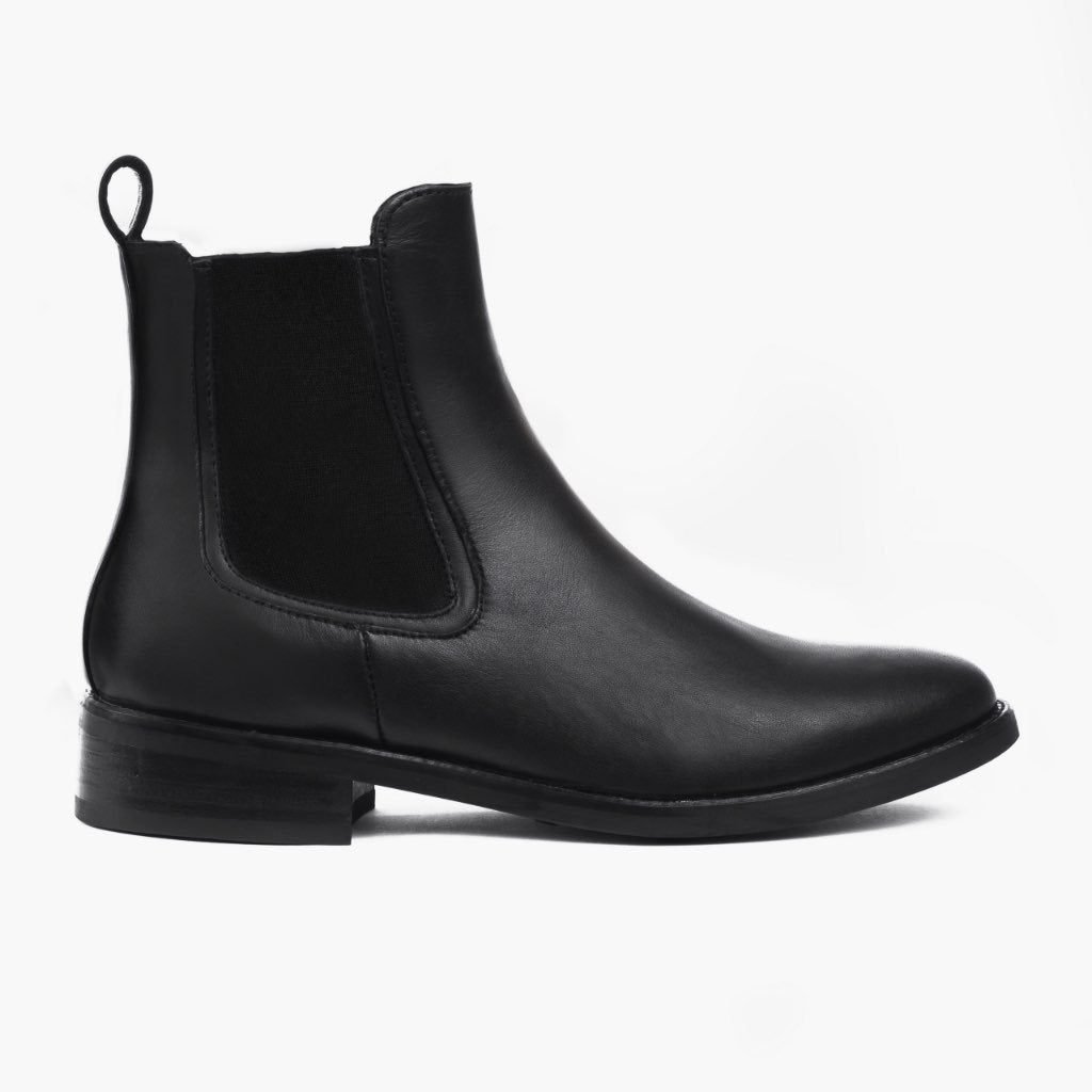 Duchess Chelsea Boot (Black)