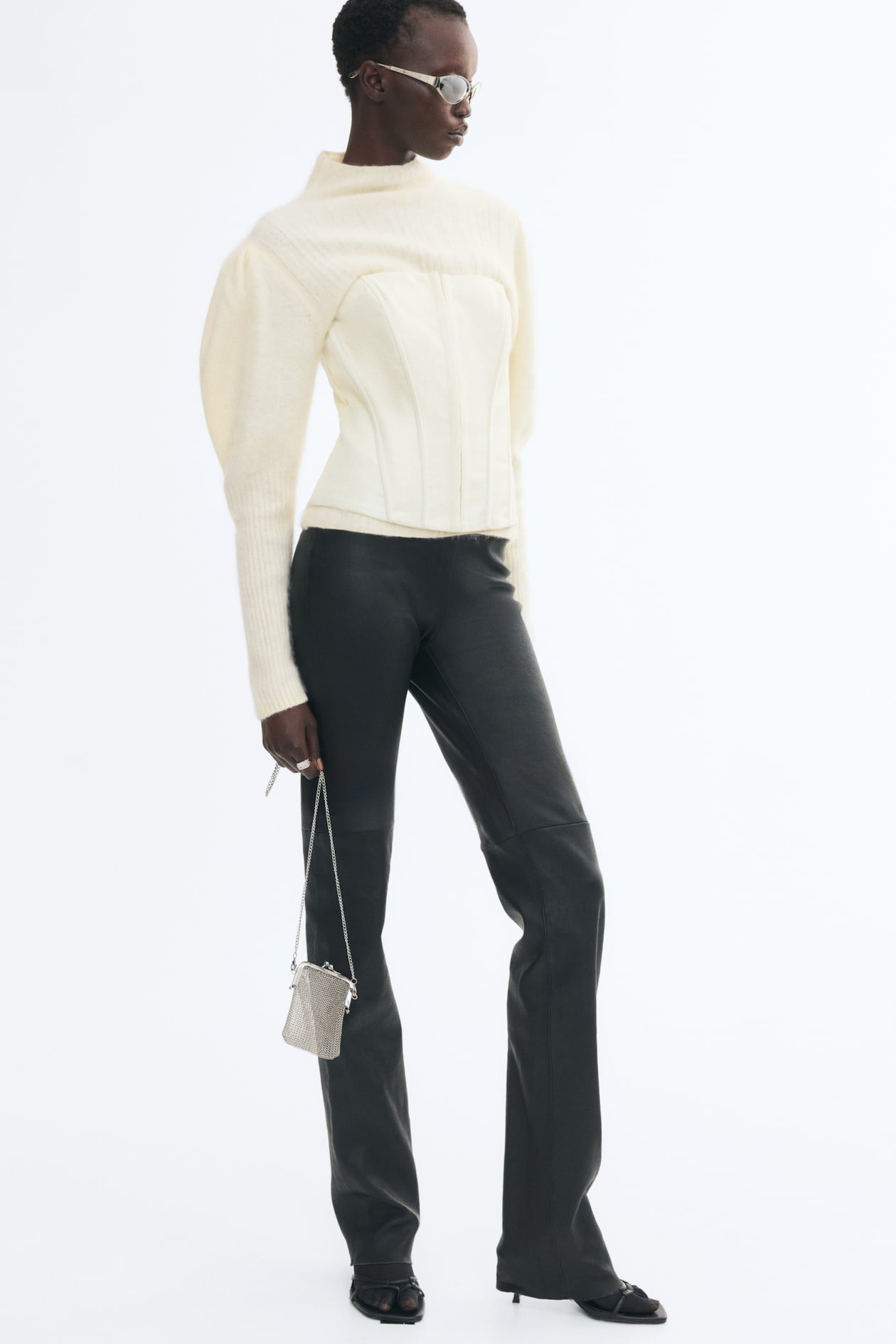Fitted Rib-Knit Wool Sweater (Cream)