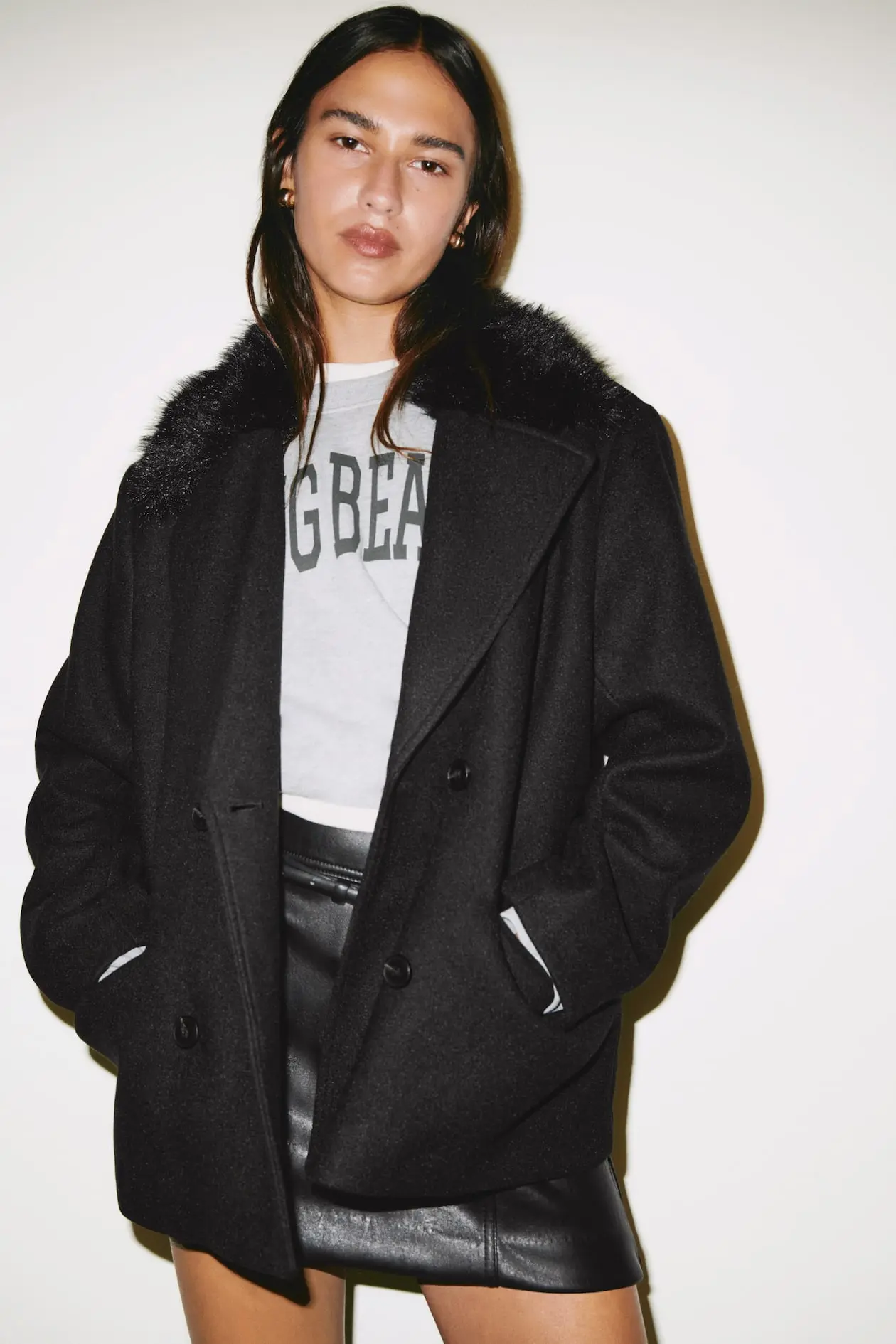 Pea Coat with Fluffy Collar (Black)