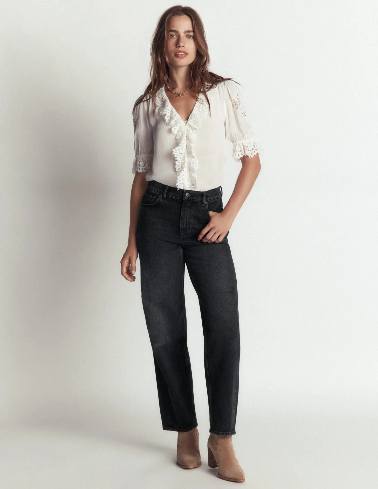Barrel Leg Jeans (Washed Black)