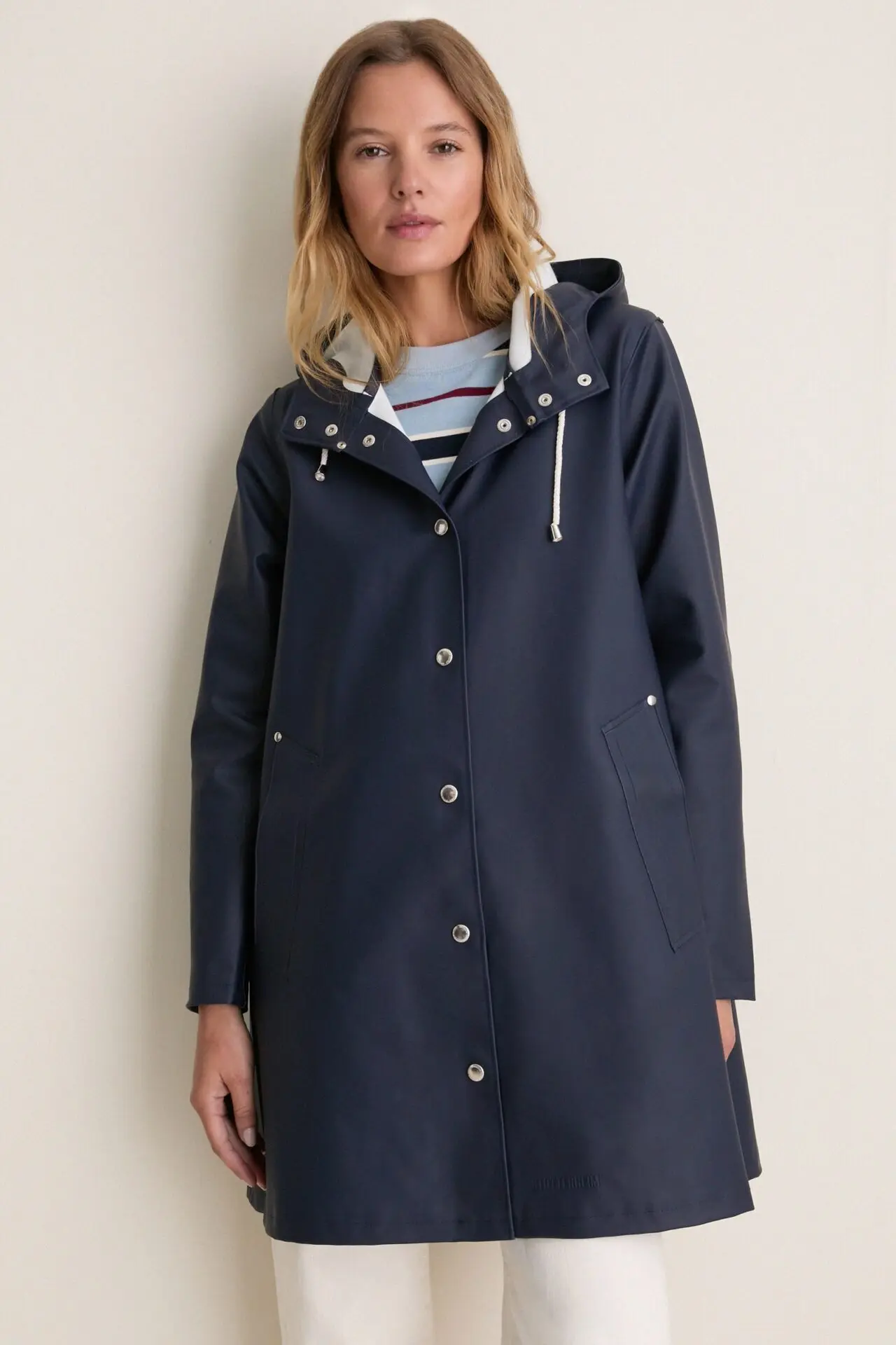 Mosebacke Raincoat (Navy)