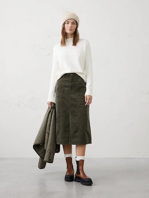 Seamed Corduroy Midi Skirt (Dark Olive)