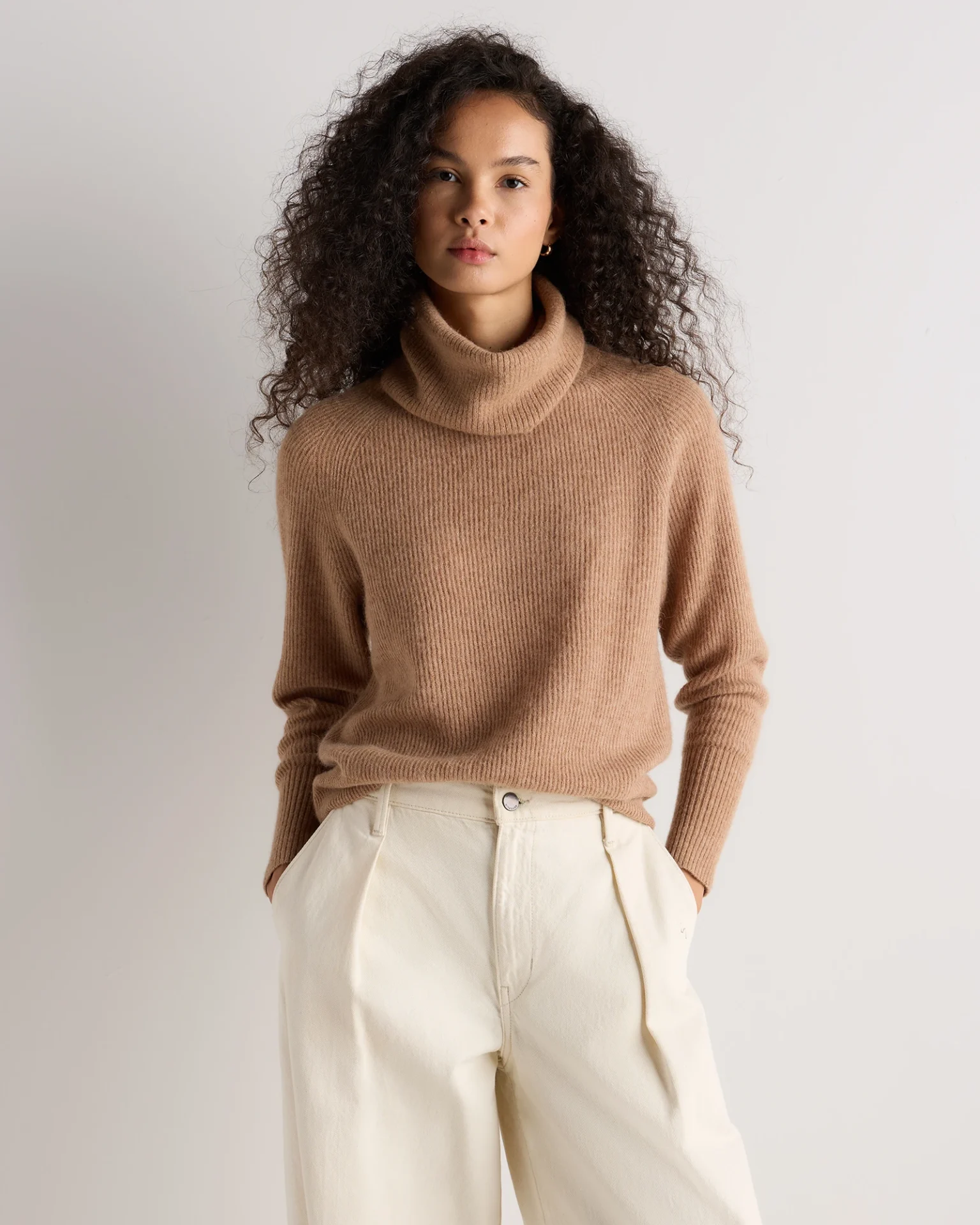 Lightweight Baby Alpaca Turtleneck Sweater (Dune Camel)