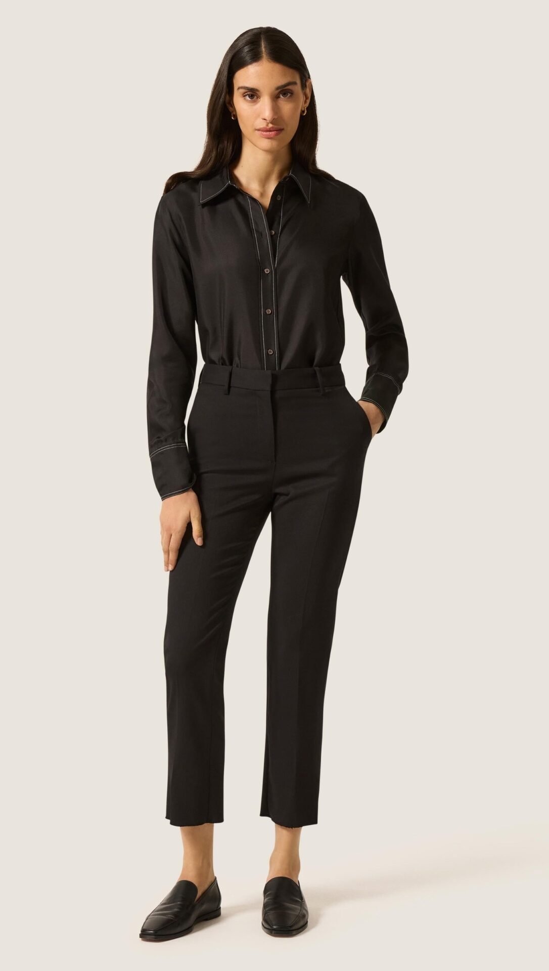 Cropped Straight Leg Trouser in Seasonless Wool (Black)