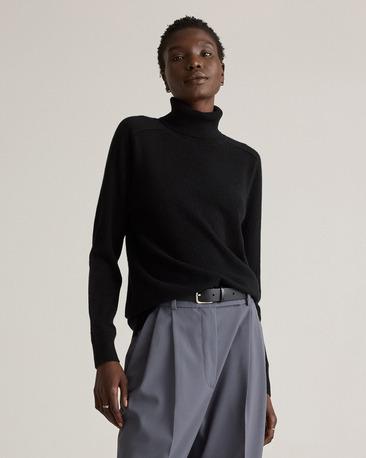 Mongolian Cashmere Turtleneck Sweater (Black)