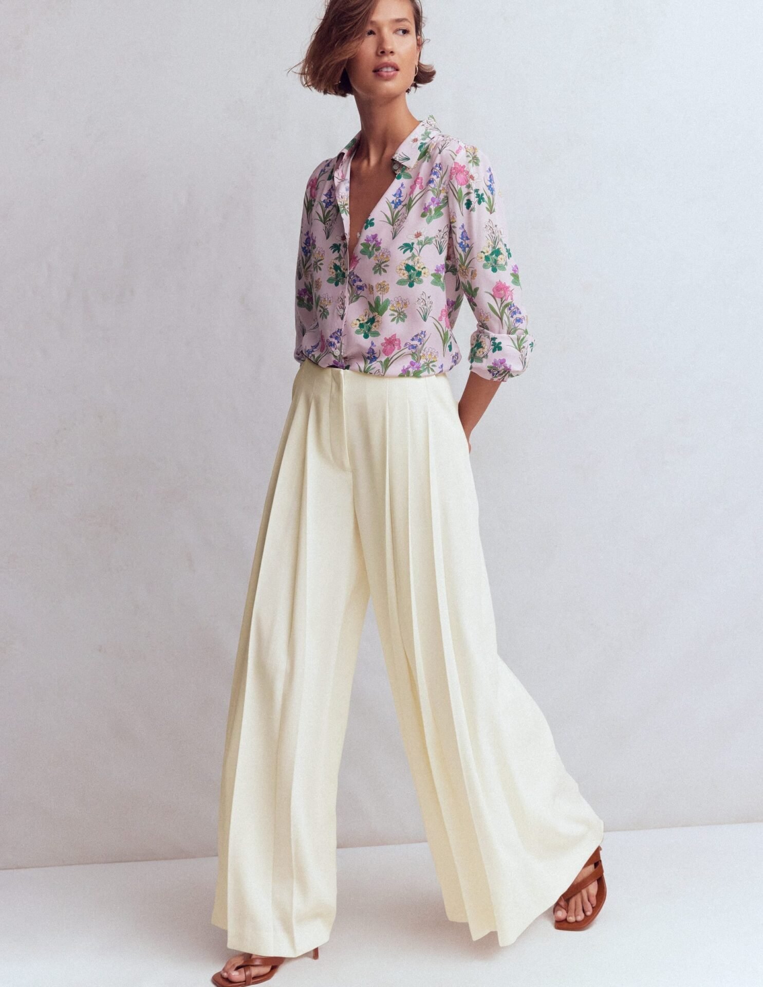 Regent Wide Leg Pants (Ivory)