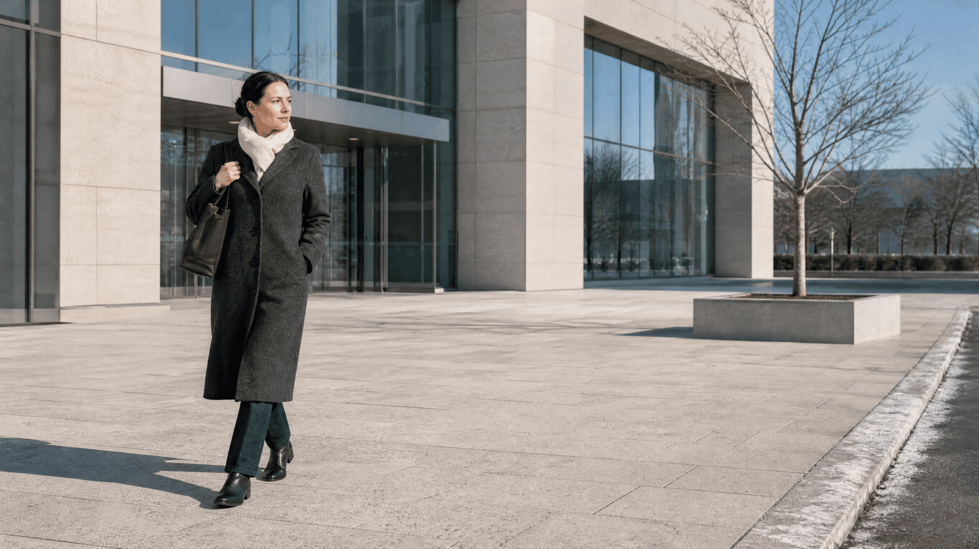 17 Warm Winter Teacher Outfits That Still Look Put-Together