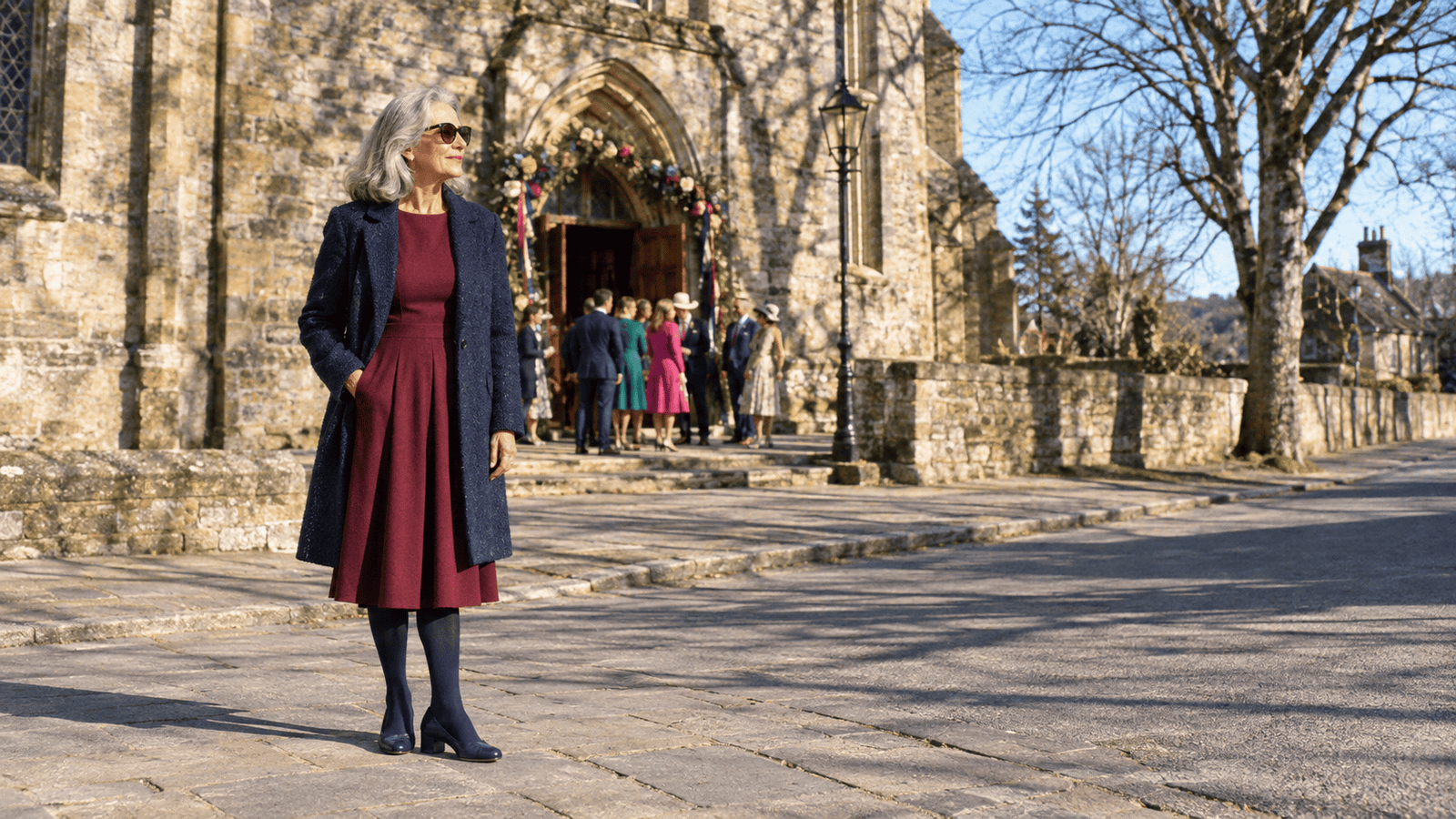 14 Elegant Wedding Guest Outfits for Women in Their 70s