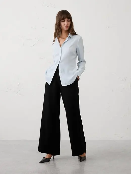 Wide-Leg High-Rise Crepe Pleated Trouser (Black)