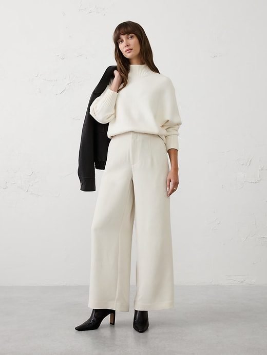 Wide-Leg High-Rise Crepe Pleated Trouser (Transition Cream)